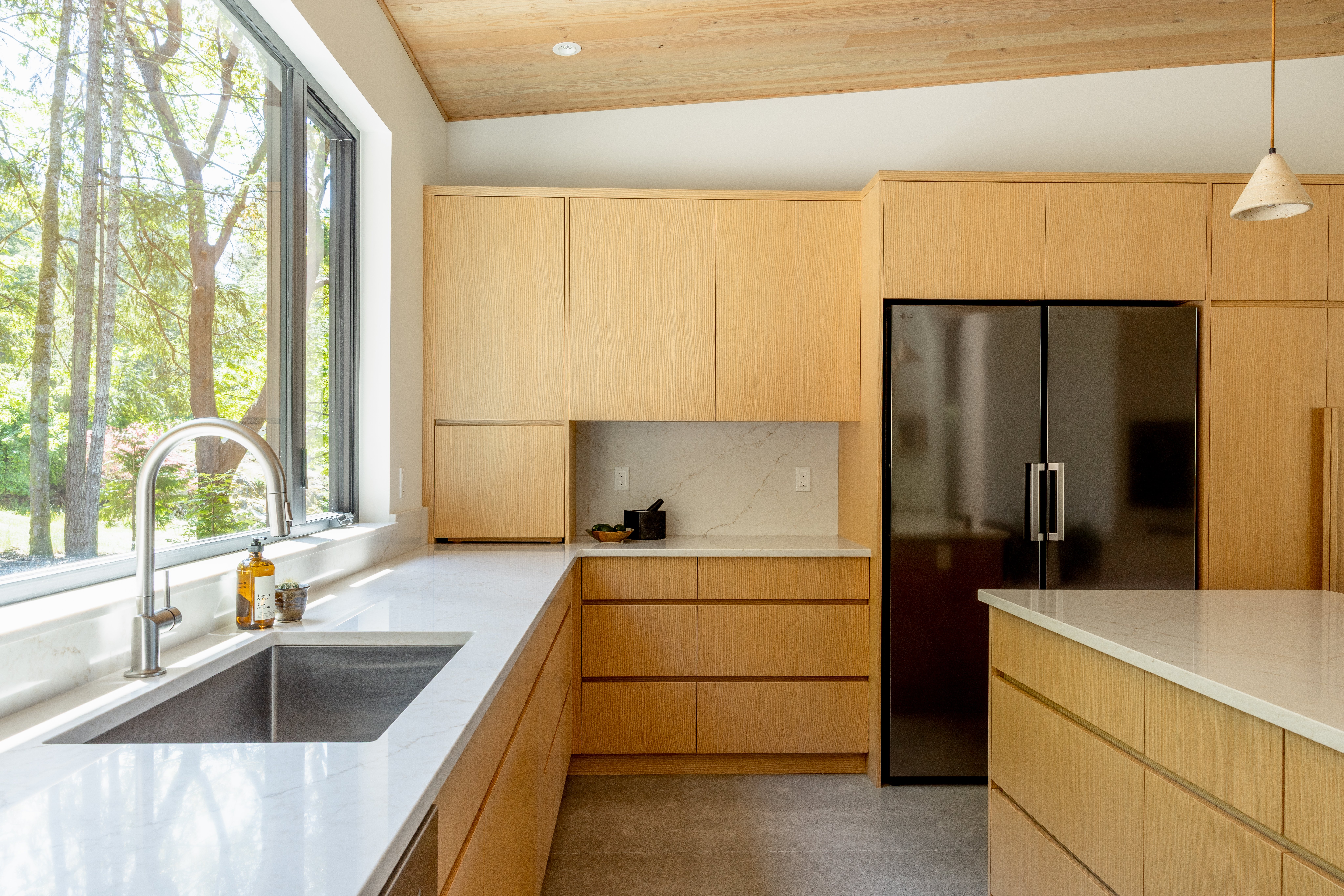 Modern custom kitchen victoria bc