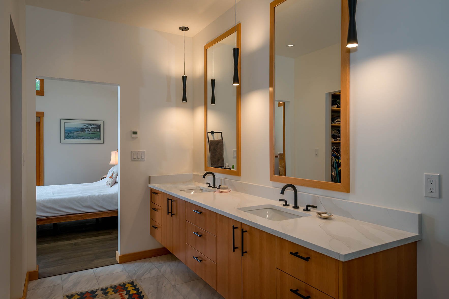 Dual Vanity